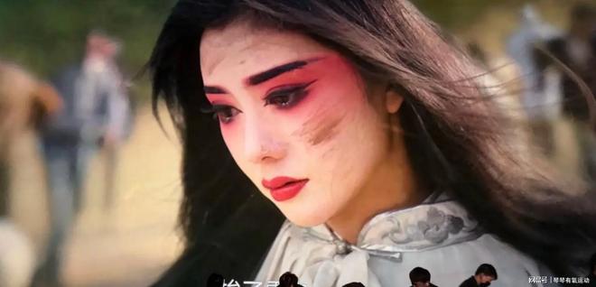 “疼得快炸开了”!49岁男子尿道插入整整80厘米长充电线,拔不出来!医生提醒:可能造成终身后遗症