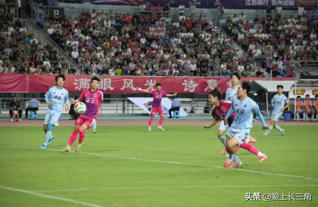 34D配24寸腰!43帖狂揽23.4万粉,低产写真女神的克制美学!
