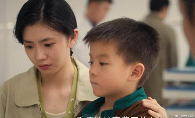 “疼得快炸开了”!49岁男子尿道插入整整80厘米长充电线,拔不出来!医生提醒:可能造成终身后遗症